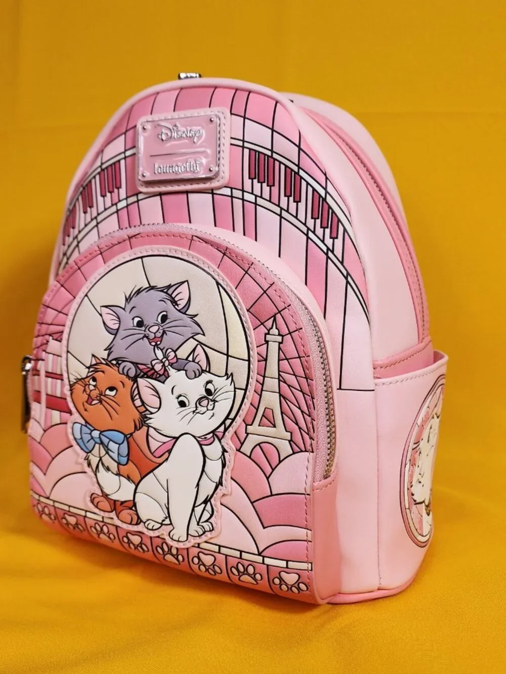 Loungefly Disney The Aristocats Exclusive Stained Glass Marie Mini Backpack NEW